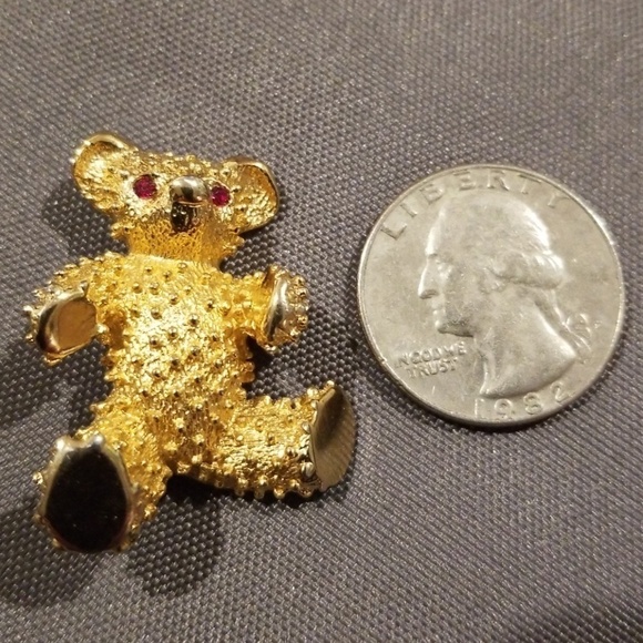 Gold Teddy Bear Pin - Picture 3 of 3